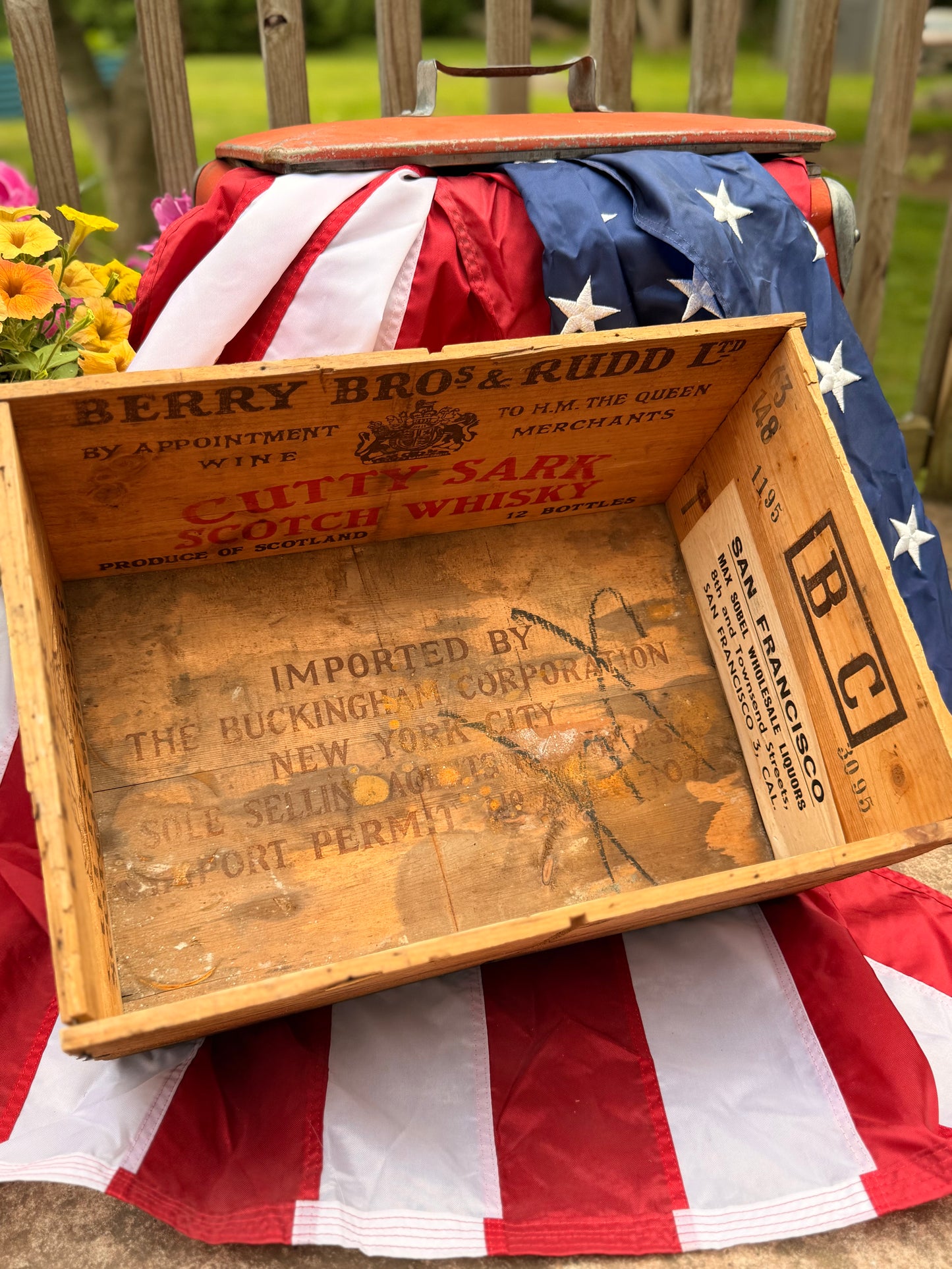 Vintage San Francisco & NYC Cutty Sark Wood Crate